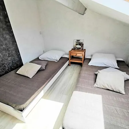 Grande Bleue - T1 Cab Mezz 5 Couchages Port Mae-2394 * Leucate