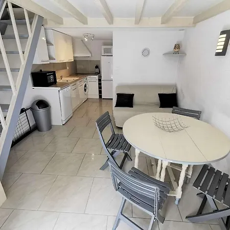 Grande Bleue - T1 Cab Mezz 5 Couchages Port Mae-2394 Villa *